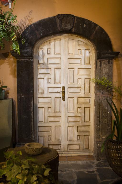 Hotel FK San Miguel de Allende Zimmer foto